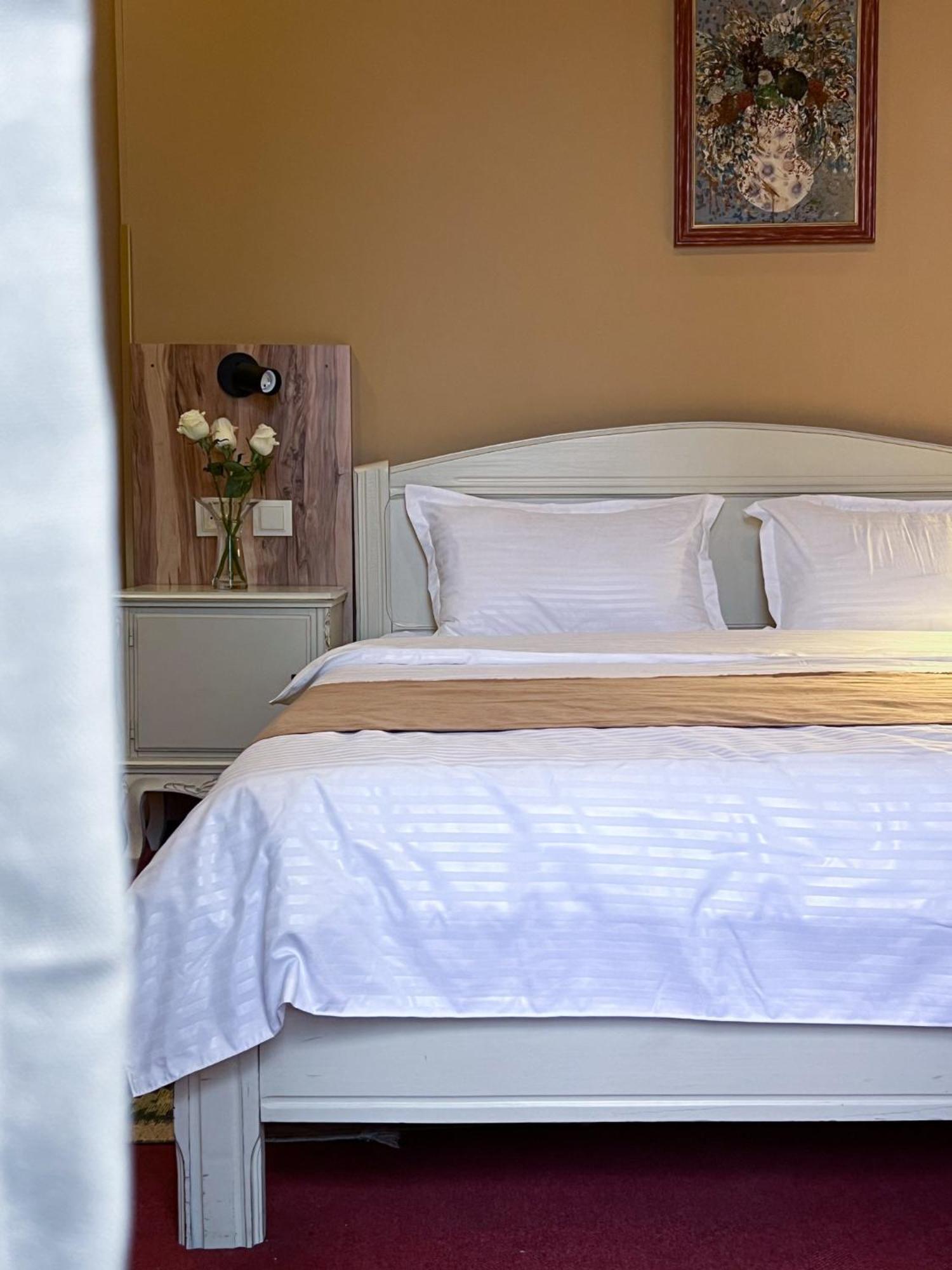 Madera Hotel Тбилиси Экстерьер фото