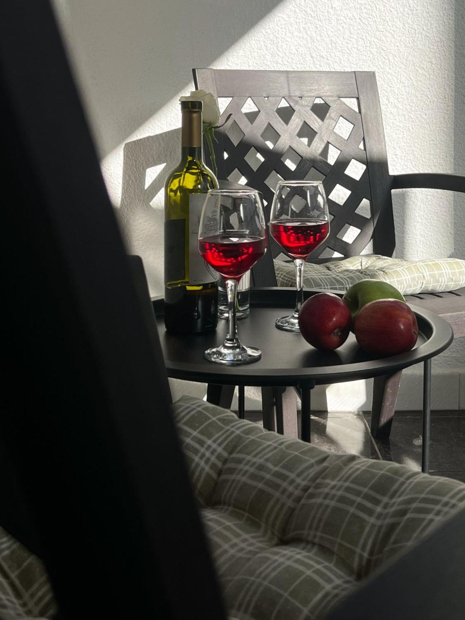 Madera Hotel Тбилиси Экстерьер фото