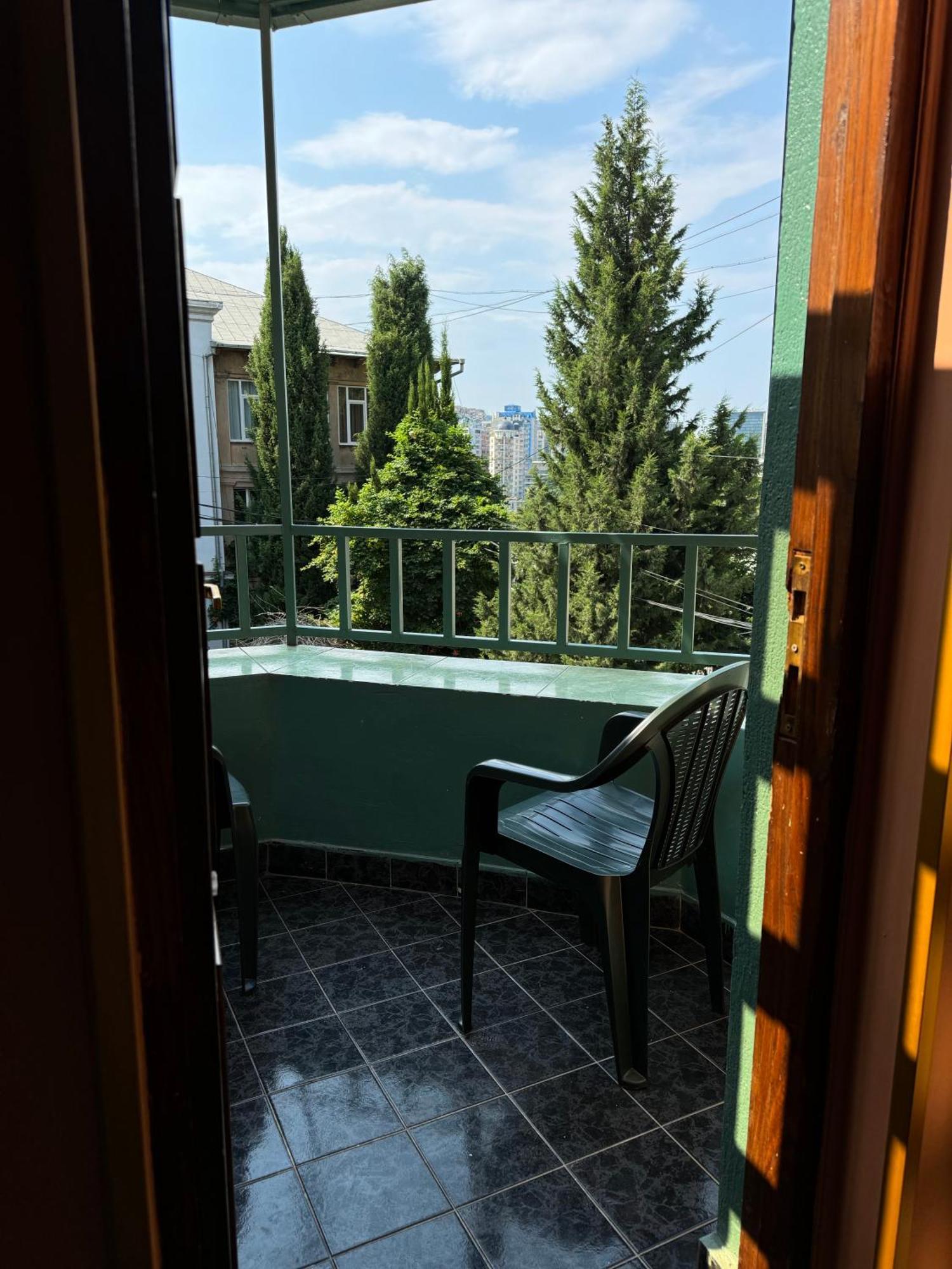 Madera Hotel Тбилиси Экстерьер фото